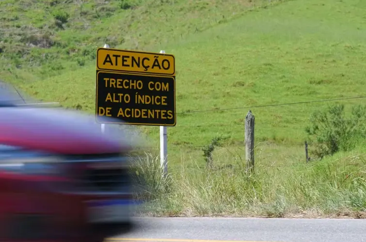 Confira as 10 rodovias federais mais perigosas do Brasil