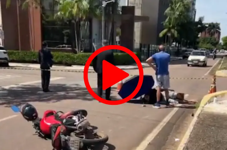 Motociclista fica em estado grave após colisão e carro elétrico foge do local em Porto Velho