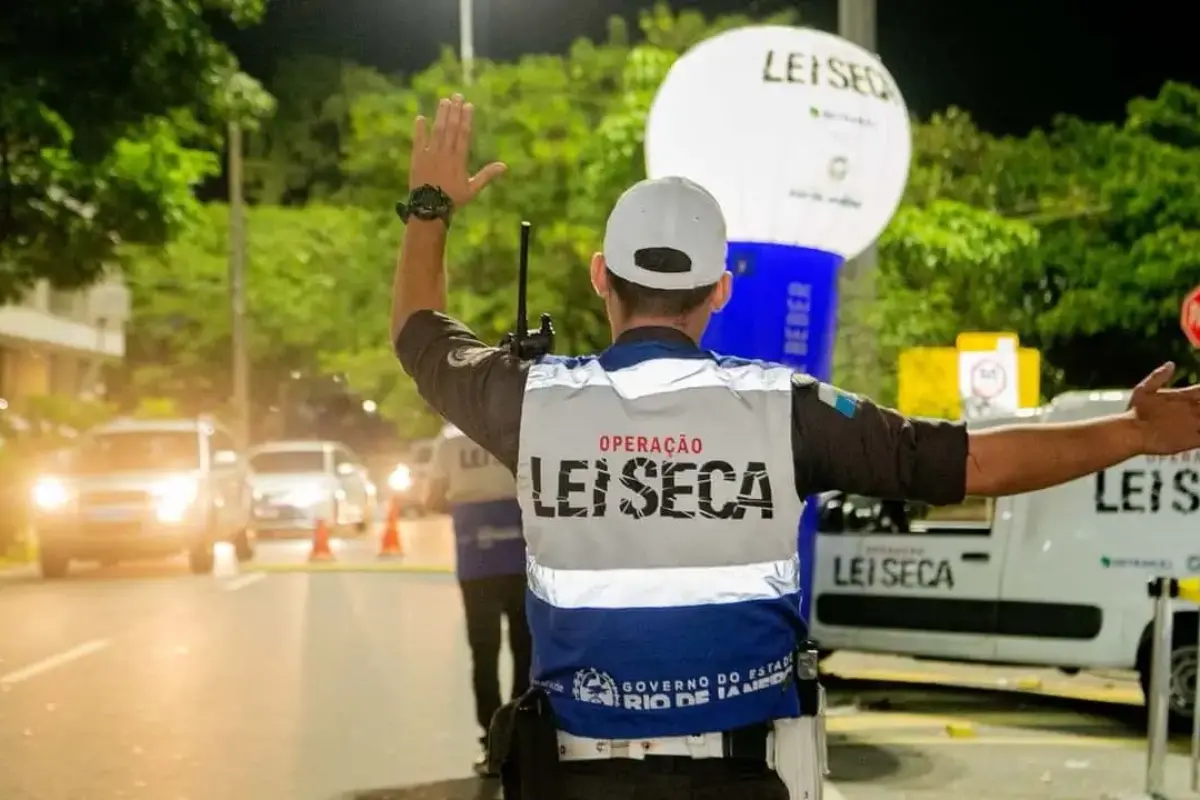 Blitze poderão usar drogômetros para identificar drogas; veja quais substâncias o equipamento detecta