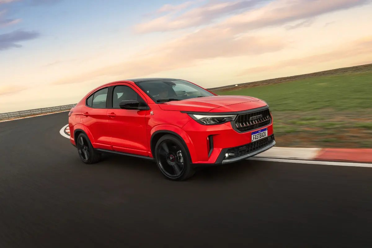 Fiat oferece descontos de até R$ 27,5 mil na linha Abarth e parcelamento em até 50 vezes em Porto Velho 