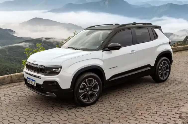 Jeep Avenger terá produção no Brasil e chega ao mercado em 2026