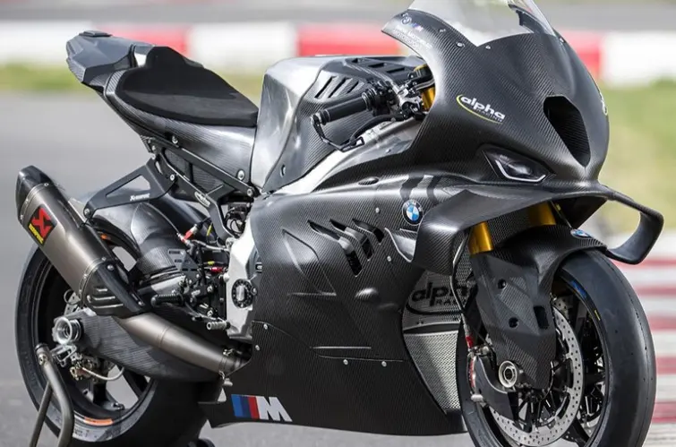 BMW lança RC-SBK-M, inspirada na moto campeã de Toprak Razgatlioglu