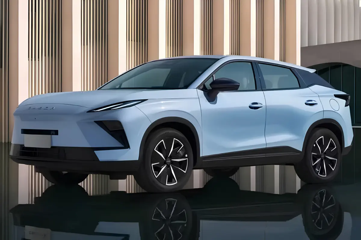 Omoda E5 atualizado aparece antes do lançamento no Brasil