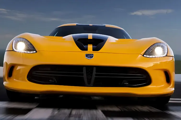 Dodge Viper voltará ao mundo com novo nome e motor a combustão