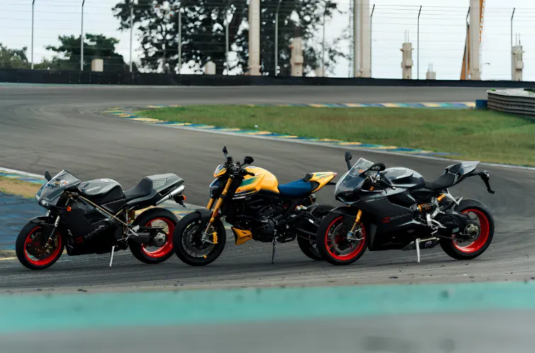 Ducati reúne motos criadas para homenagear Ayrton Senna em Interlagos