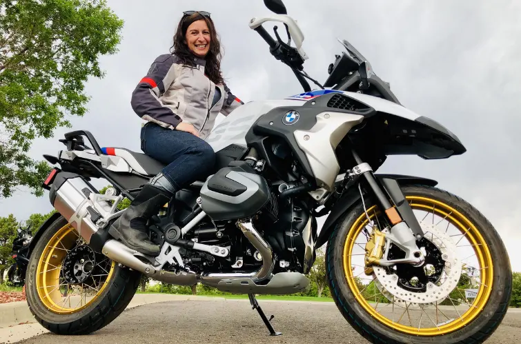 BMW Munique Motors promove passeio especial para mulheres motociclistas neste sábado em Porto Velho