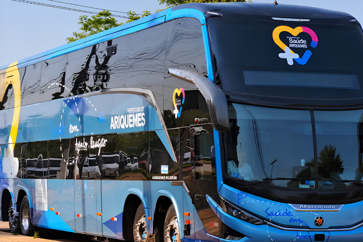 Ônibus leito começa a transportar pacientes de Ariquemes para consultas fora do município
