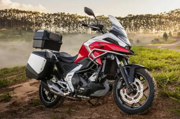 Honda convoca 2,2 mil motos para inspeção gratuita do pneu dianteiro