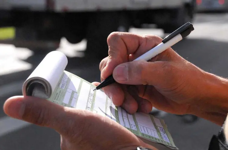 Porto Velho registrou mais de 197 mil multas de trânsito em 2025; avanço de sinal e excesso de velocidade lideram infrações