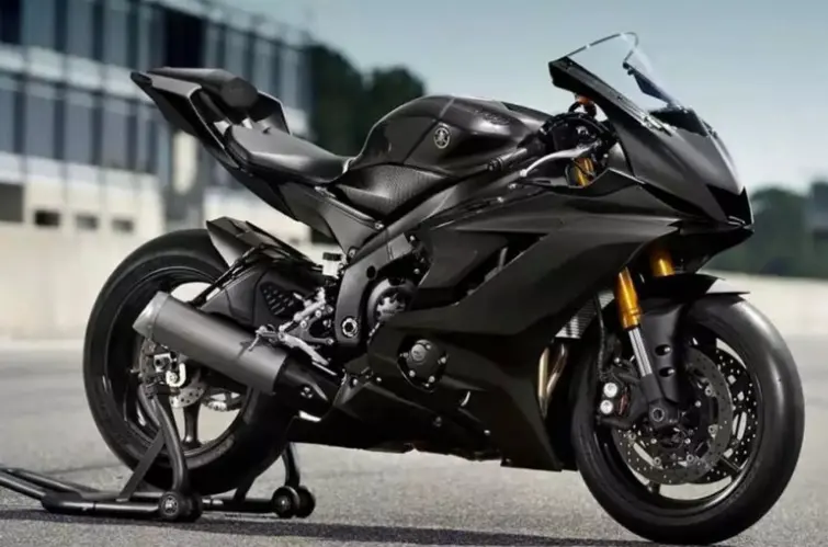 Yamaha revela YZF-R6 2026 para corridas com preço de R$ 51,5 mil