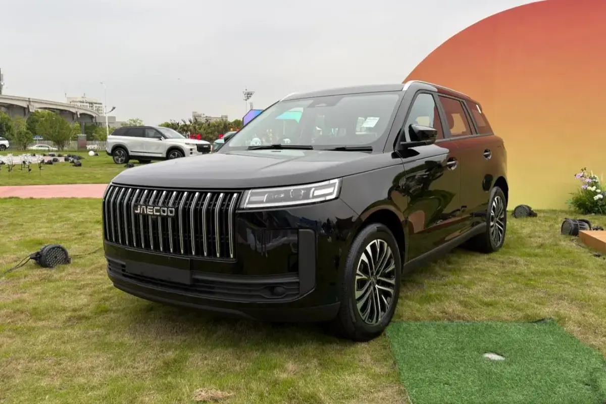Jaecoo 5 aparece sem camuflagem no Brasil e lançamento do novo SUV está cada vez mais próximo