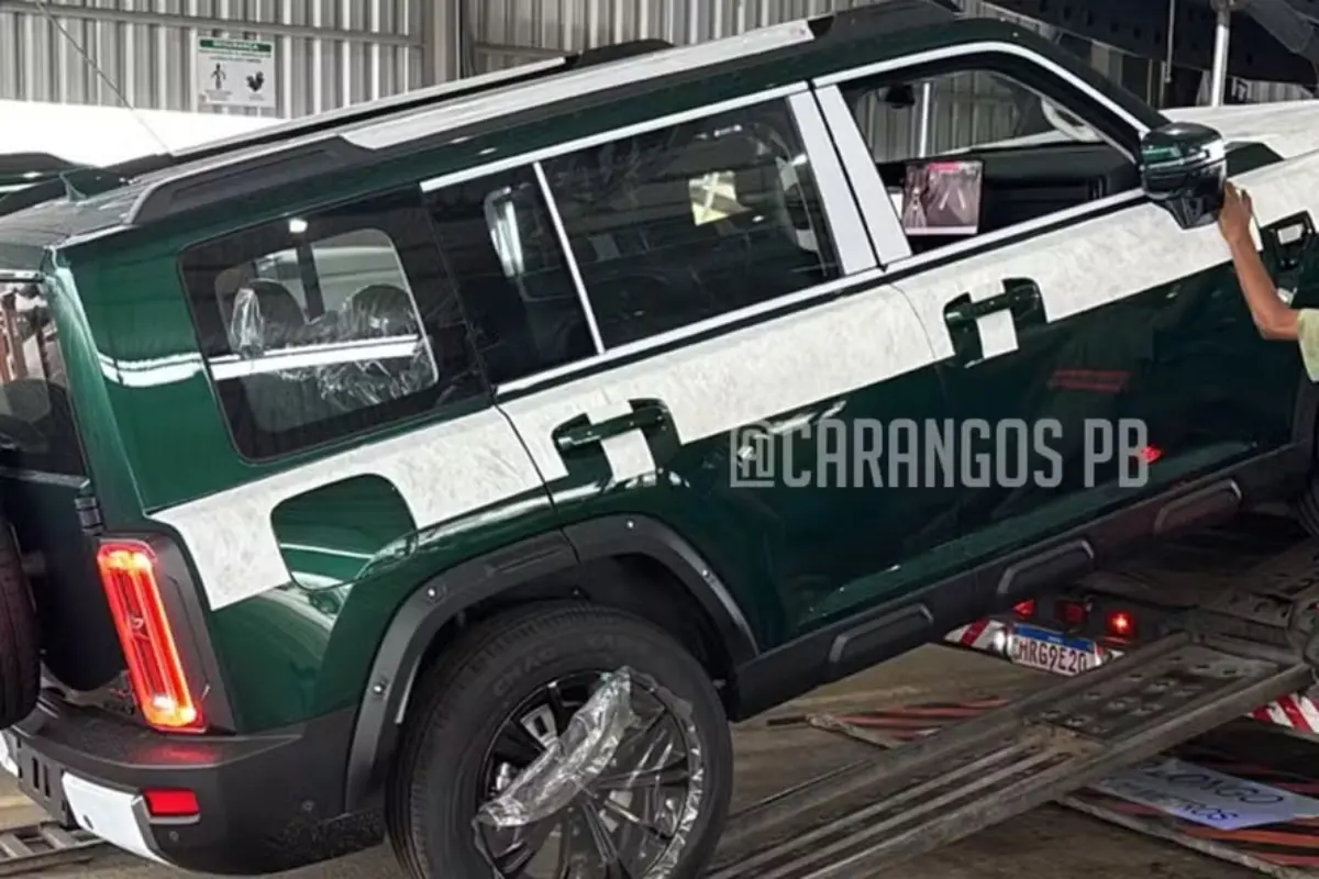 GWM Haval H7 começa a chegar às lojas com motor híbrido flex