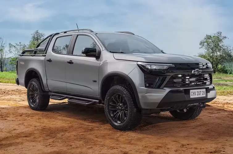 Chevrolet S10 Trail Boss estreia com foco off-road e Trailblazer ganha versão Midnight