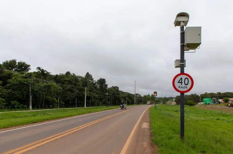 Vilhena inicia instalação de fiscalização eletrônica em vias estratégicas a partir de 15 de dezembro