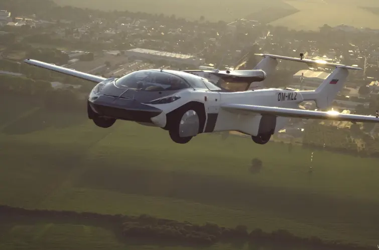 Conheça o AirCar, o carro que também pode voar