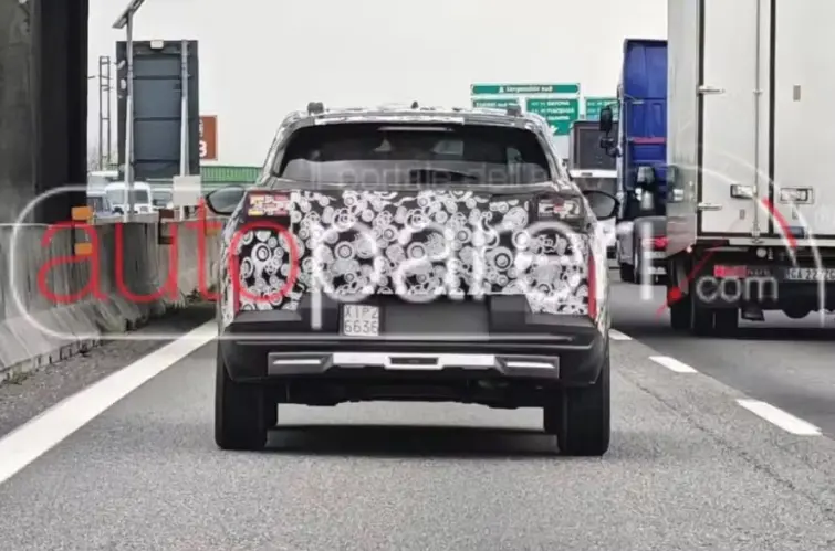 Fiat testa novo SUV de 7 lugares e prepara estreia global para 2027
