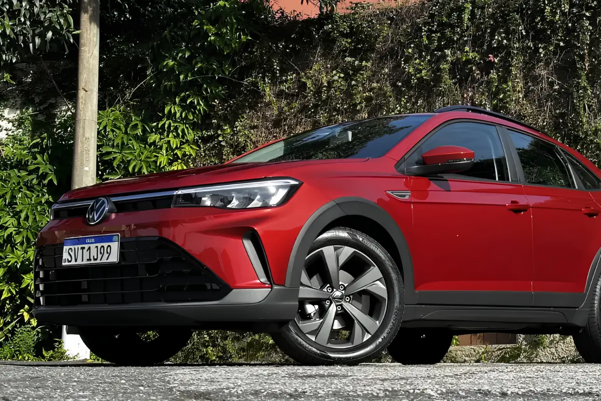 Volkswagen Nivus acumula relatos de ruídos, falhas eletrônicas e embaçamento dos faróis