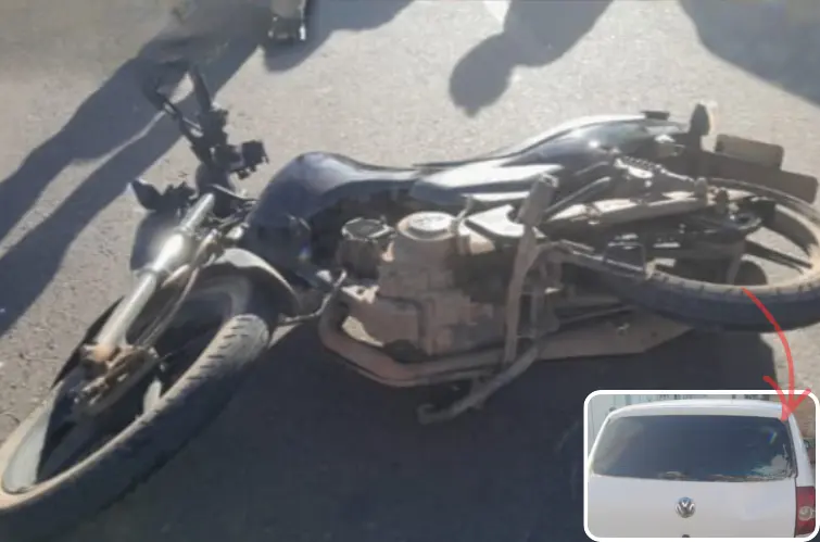 Motoboy fica ferido após colisão na traseira de carro parado em semáforo
