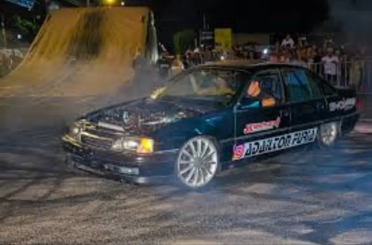 Fúria Sobre Rodas movimenta Para de Minas neste domingo com carros preparados, manobras e som automotivo