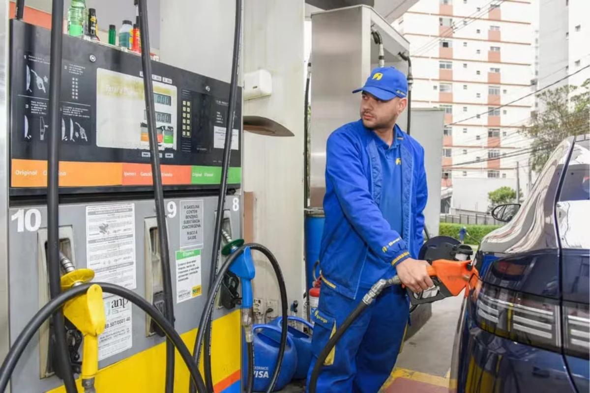 Existe melhor horário para abstecer o carro? Entenda se há vantagem