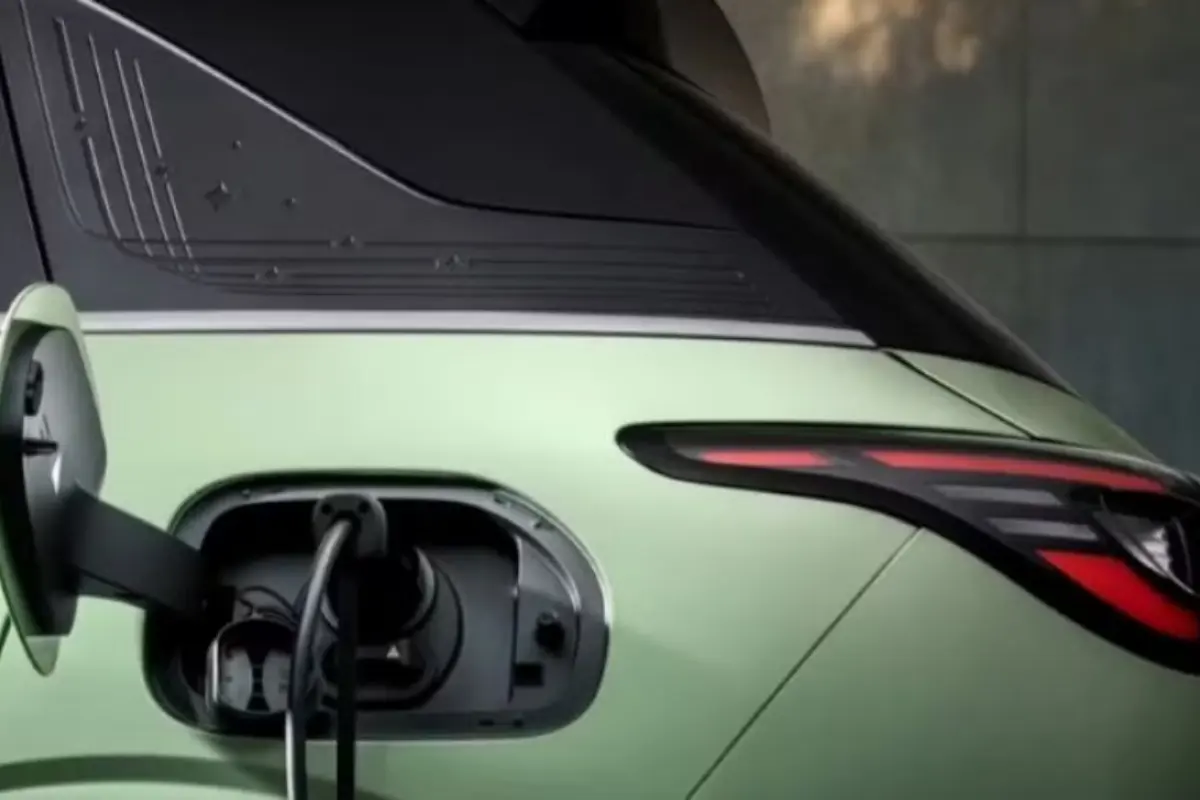 Geely apresenta carregamento de 10% a 70% em apenas 4 minutos e meio