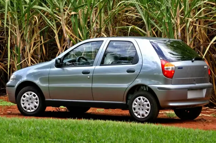 Quer fugir do IPVA? Estes 5 carros usados são isentos do imposto