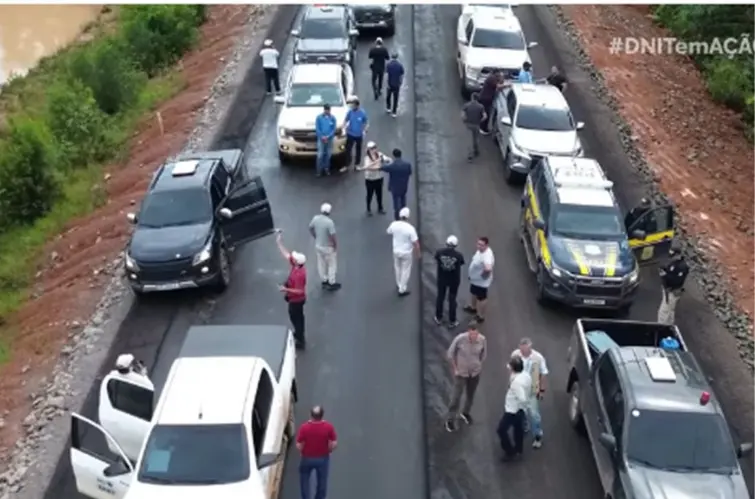 Porto Velho – Manaus: trecho crítico da BR-319 entra na fase de asfaltamento