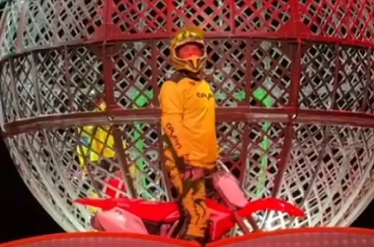 Conheça o porto-velhense que construiu carreira internacional no globo da morte