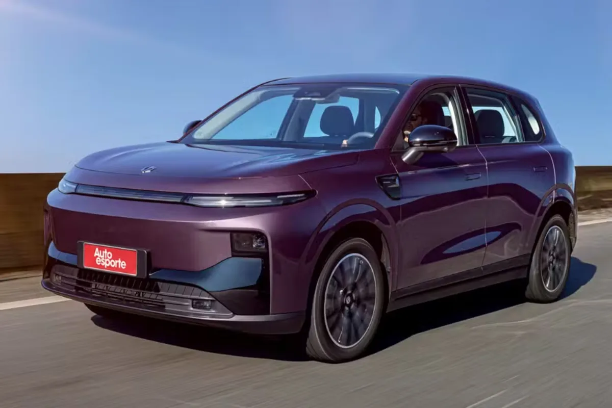 Leapmotor já decidiu quando lançará motor híbrido flex no Brasil; veja data