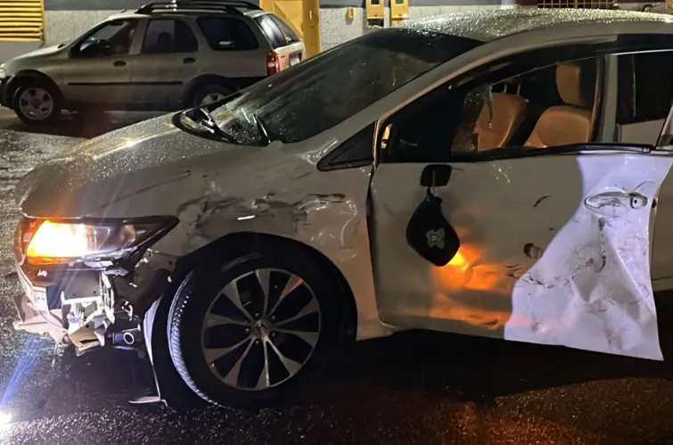 Motociclista sofre duas fraturas em grave acidente no Centro de Porto Velho