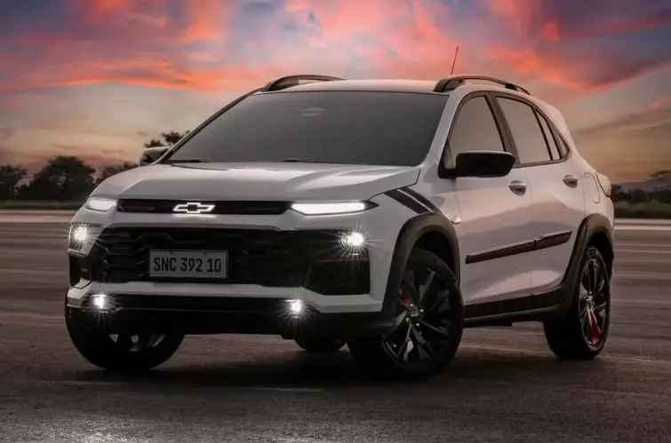Chevrolet Sonic revela interior mais refinado e chega em maio para disputar mercado de SUVs compactos