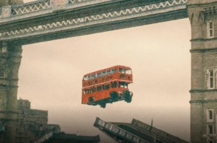  Motorista saltou abertura de ponte com ônibus de 20 passageiros  