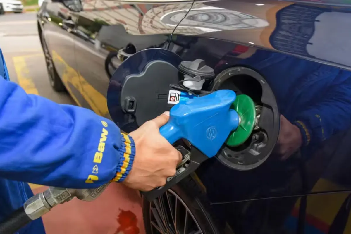 Governo avalia elevar mistura de etanol na gasolina para 32% ainda em junho