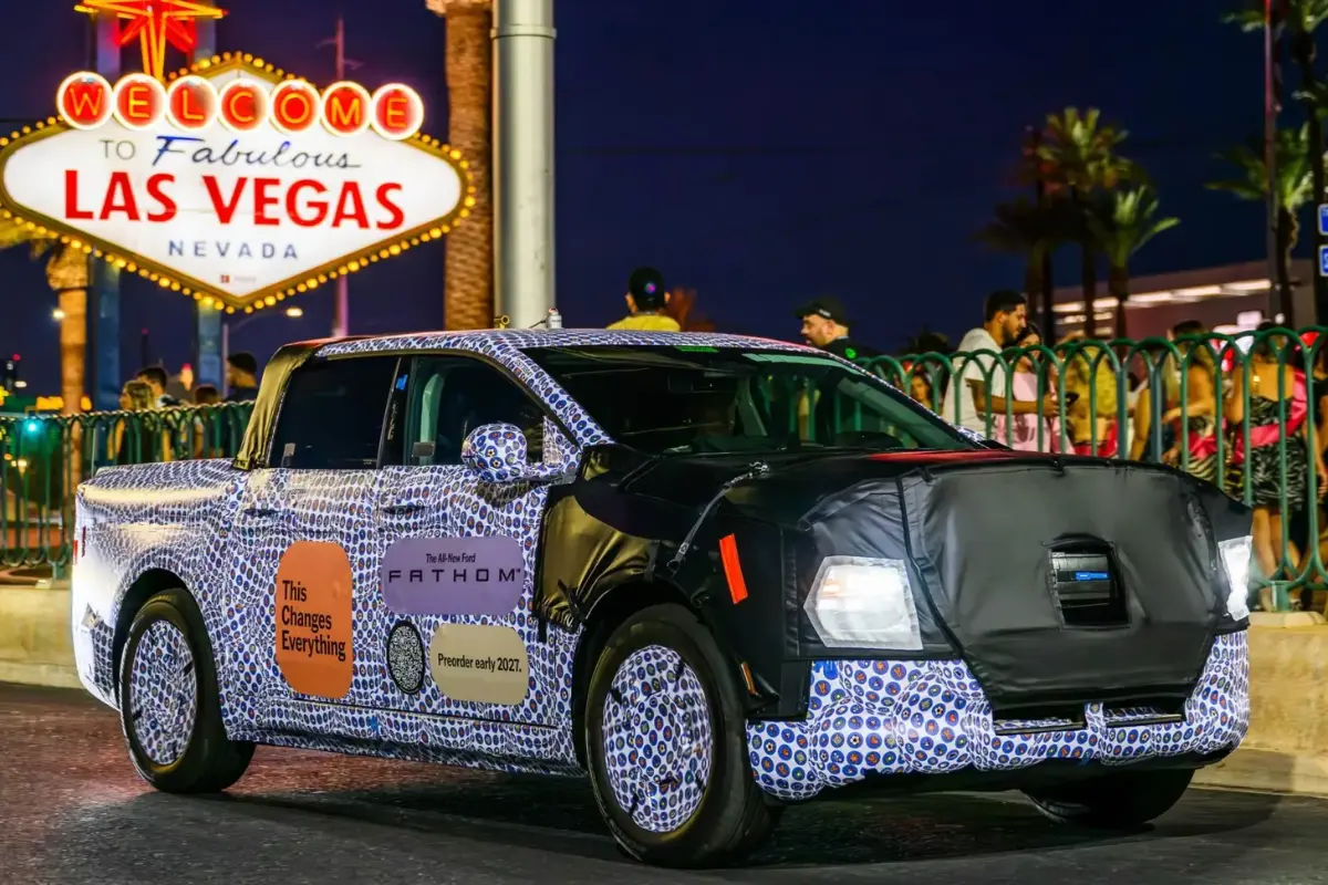 Ford Fathom estreia em 2027 como picape elétrica de baixo custo e porte semelhante ao da Maverick