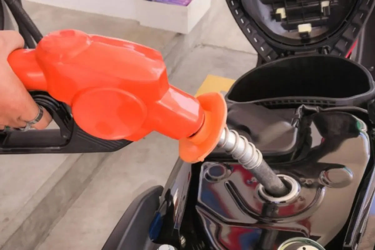 Etanol volta a ser mais vantajoso para motoristas de veículos flex no Brasil